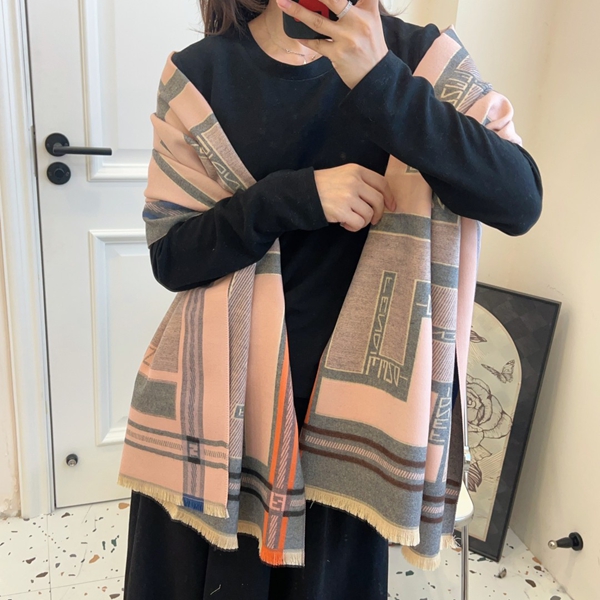 ブランドマフラー着用イメージ